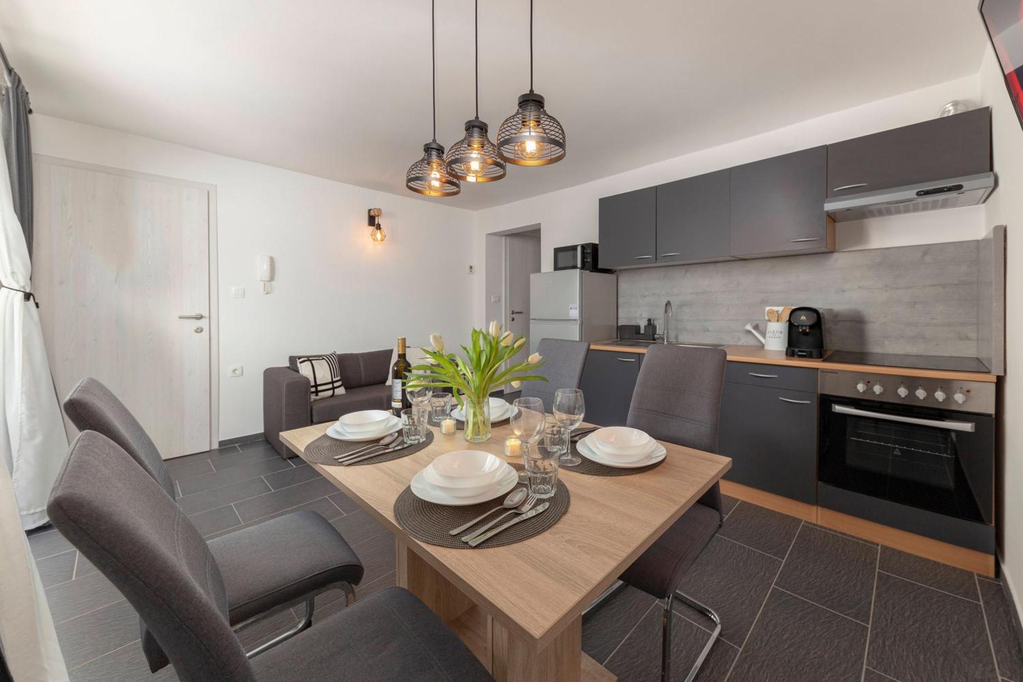 Deluxe Apartments 55 크라니스카고라 외부 사진