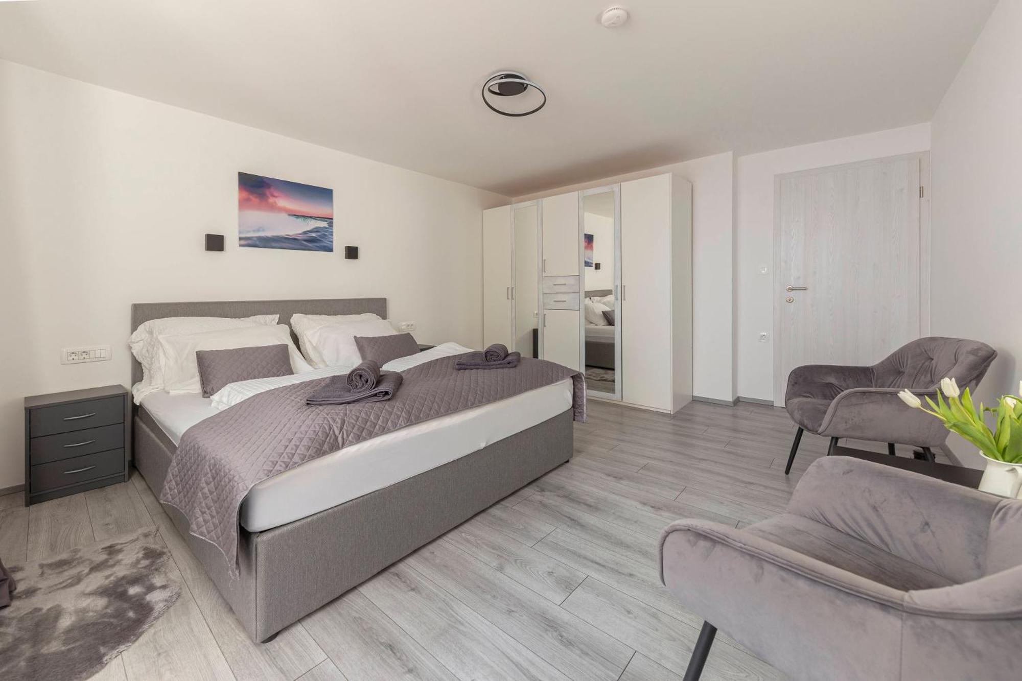 Deluxe Apartments 55 크라니스카고라 외부 사진